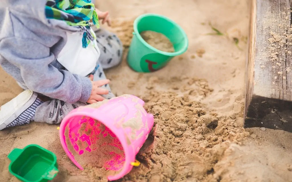 Sandkasten im Garten